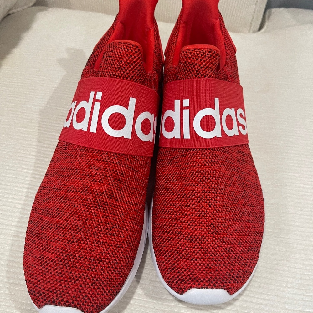 ADIDAS Man’s  Lite race size 11 $35 excellent condition